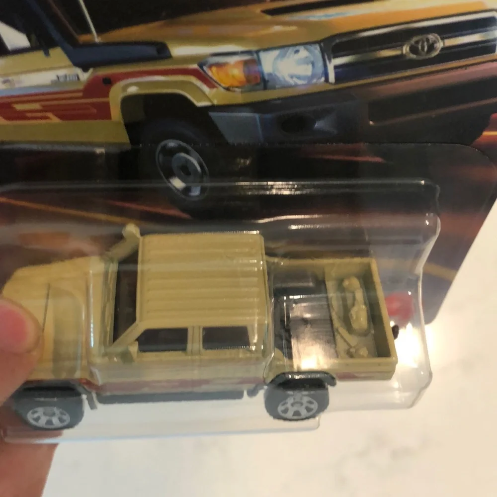 Matchbox ‘17 Toyota Land Cruiser